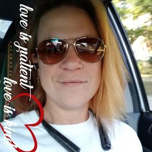 Meet your Posher, Teresa